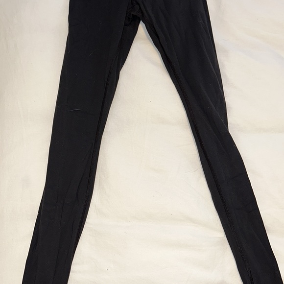 Irreversible lululemon leggings - Picture 5 of 5